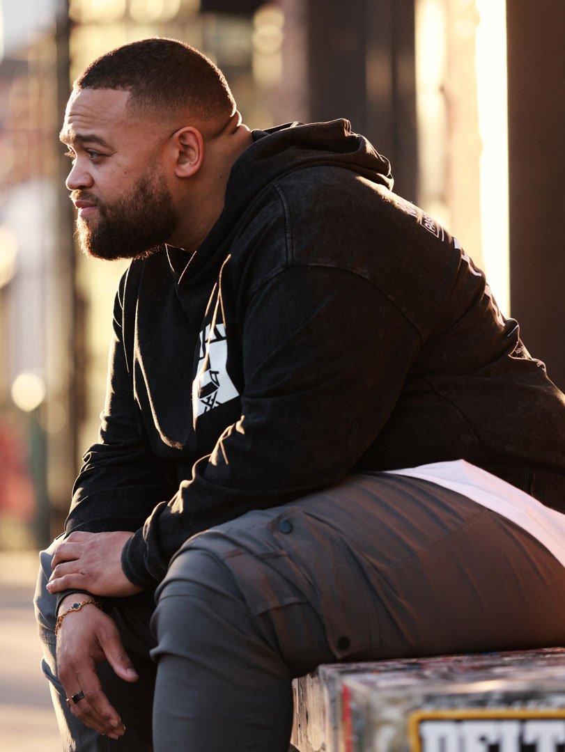 Kevin Saunders Daydreaming